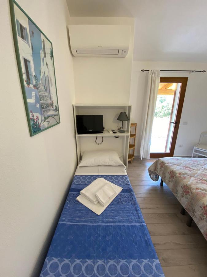 Molti Mari B&B Resort Олбия Екстериор снимка