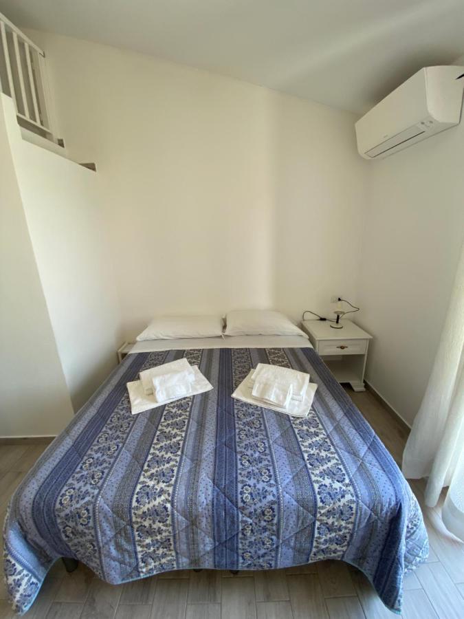 Molti Mari B&B Resort Олбия Екстериор снимка