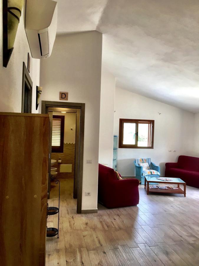 Molti Mari B&B Resort Олбия Екстериор снимка