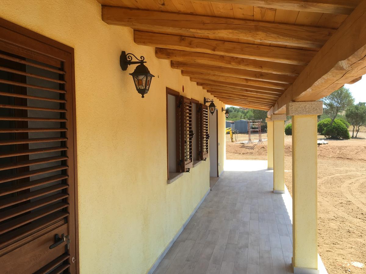 Molti Mari B&B Resort Олбия Екстериор снимка